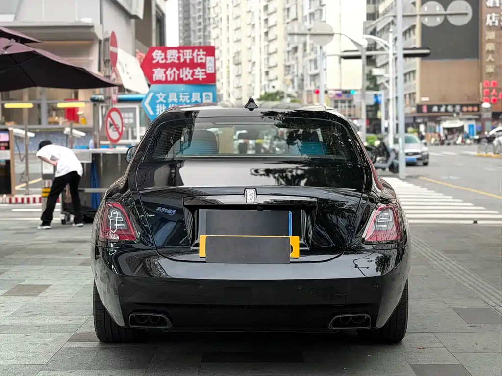Rolls-Royce Ghost 2023