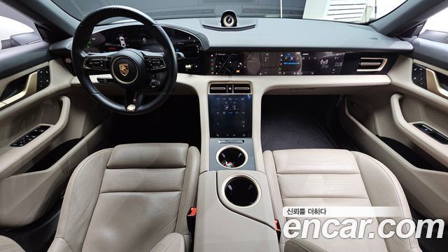Porsche Taycan 2023