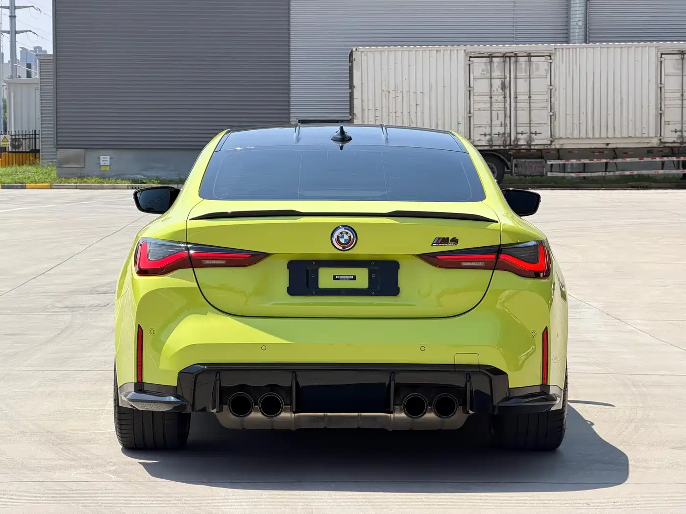 BMW M4 2023