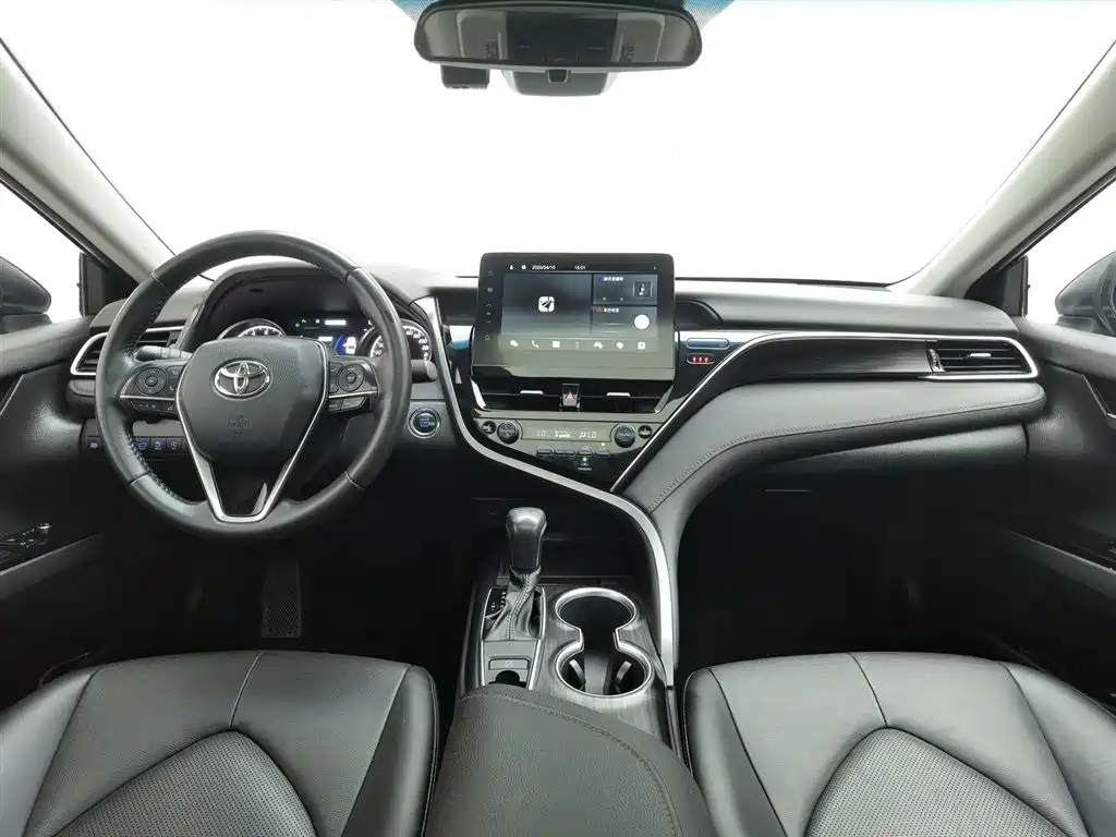 Toyota Camry 2022