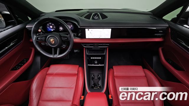 Porsche Macan 2025