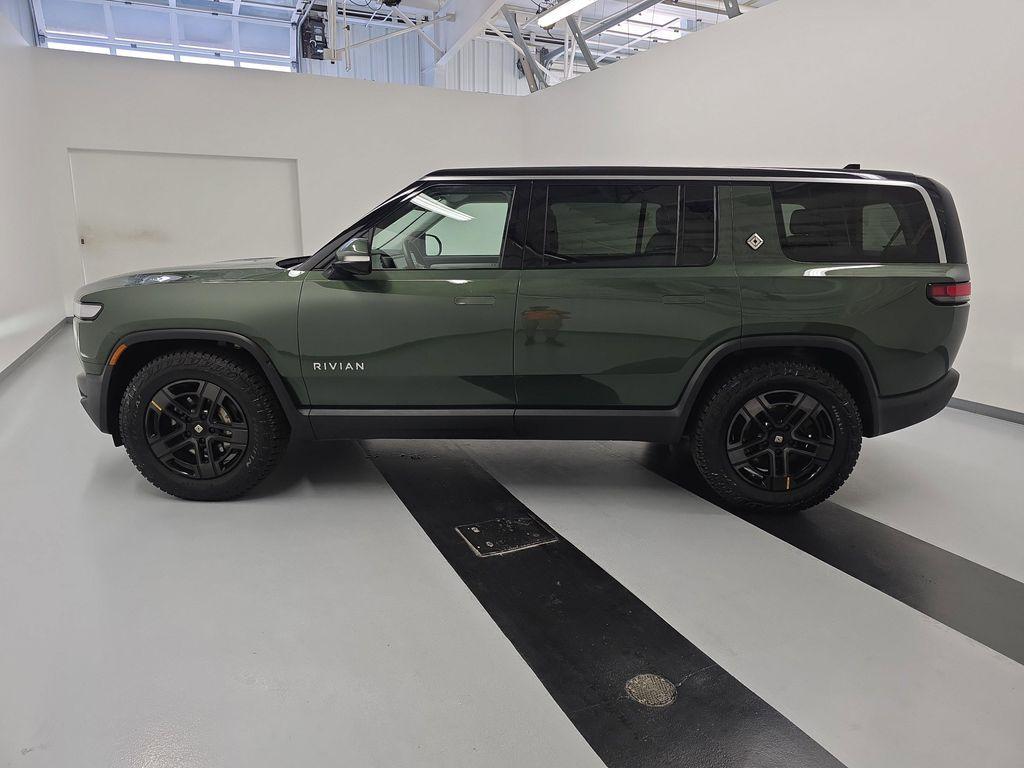 Rivian R1S 2024