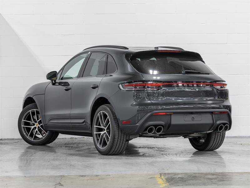 Porsche Macan 2025