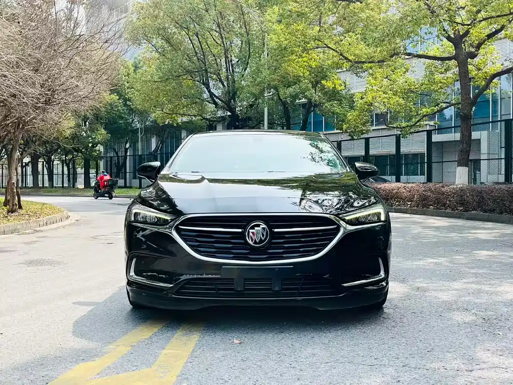 Buick LaCrosse 2021