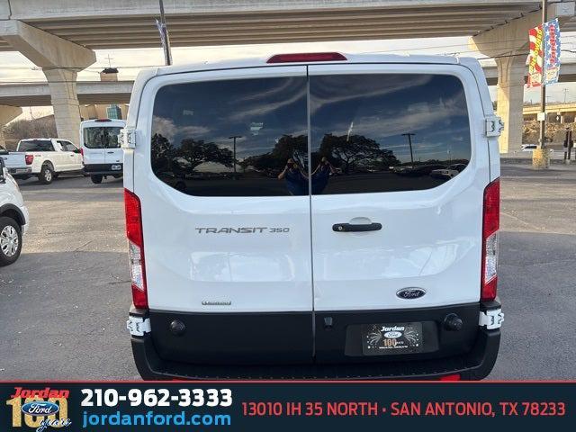 Ford Transit 2024