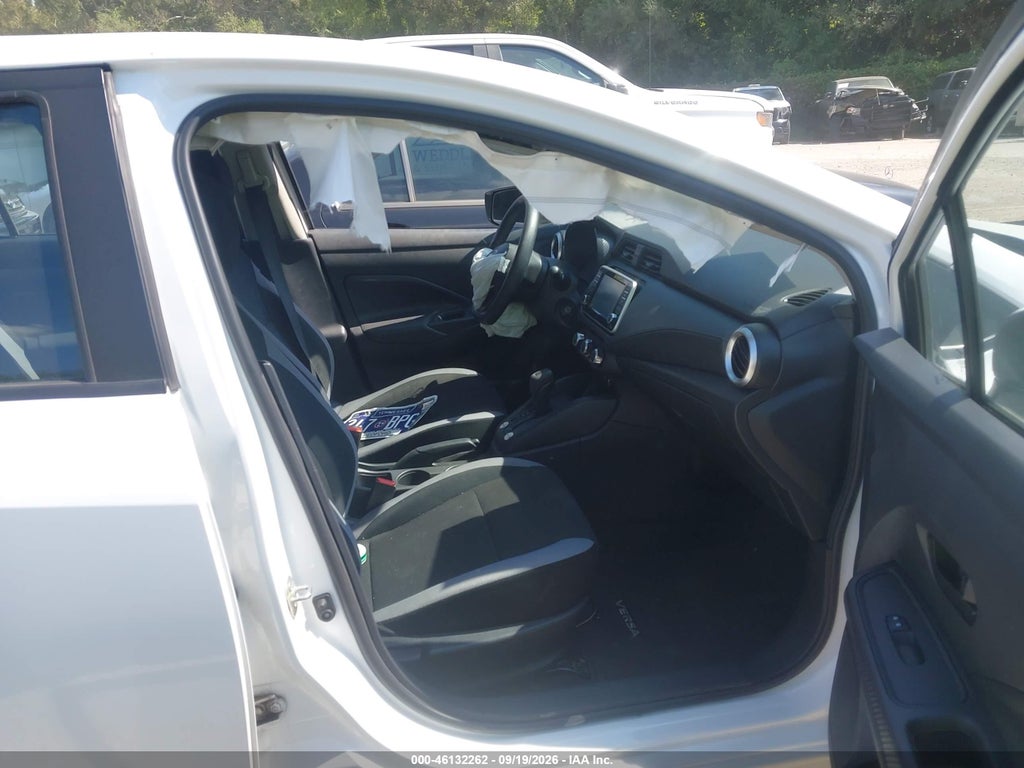 Nissan Versa 2025