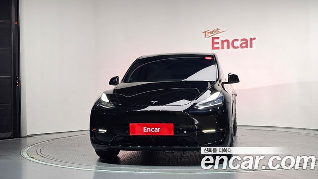 Tesla Model Y 2022