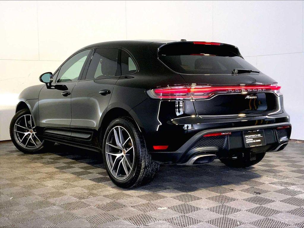 Porsche Macan 2023