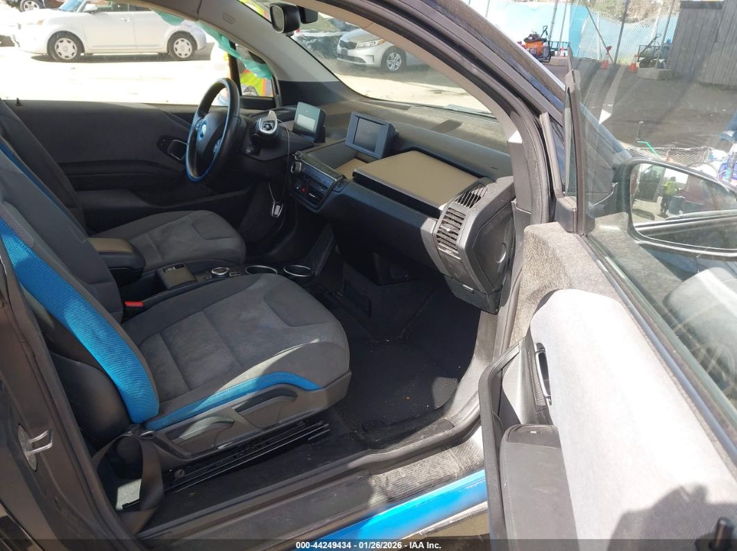 BMW i3 2021