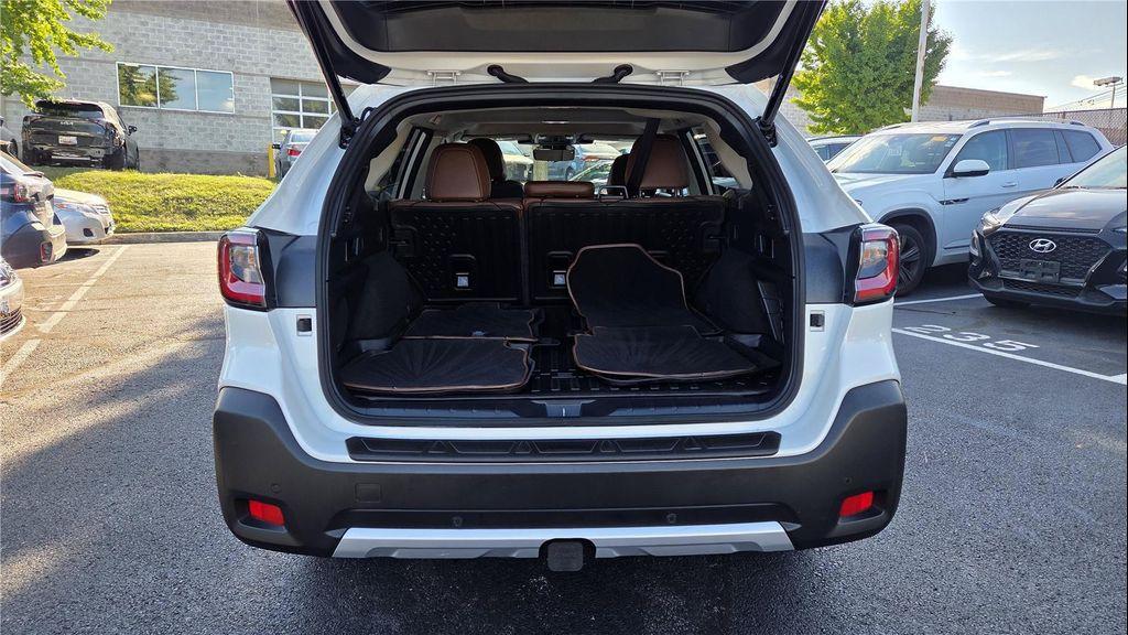 Subaru Outback 2025