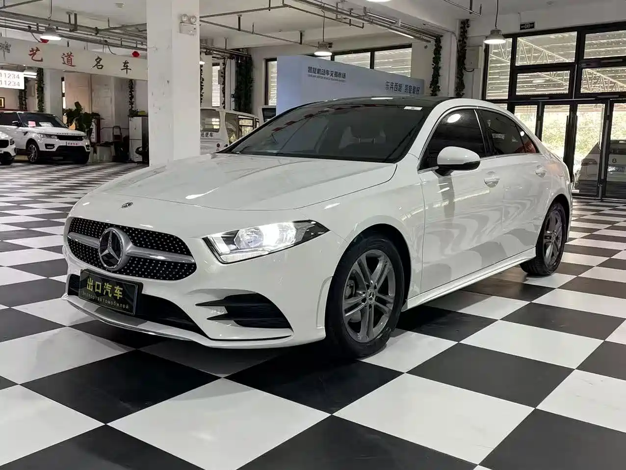 Mercedes-Benz A-Класс 2022