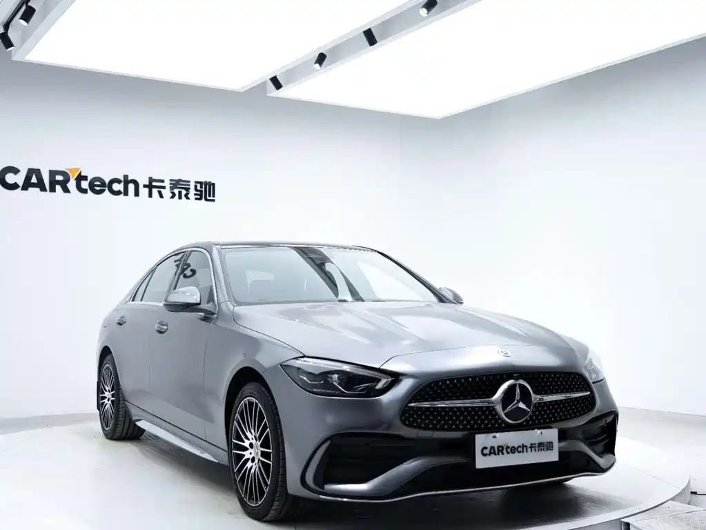 Mercedes-Benz C-Класс 2024