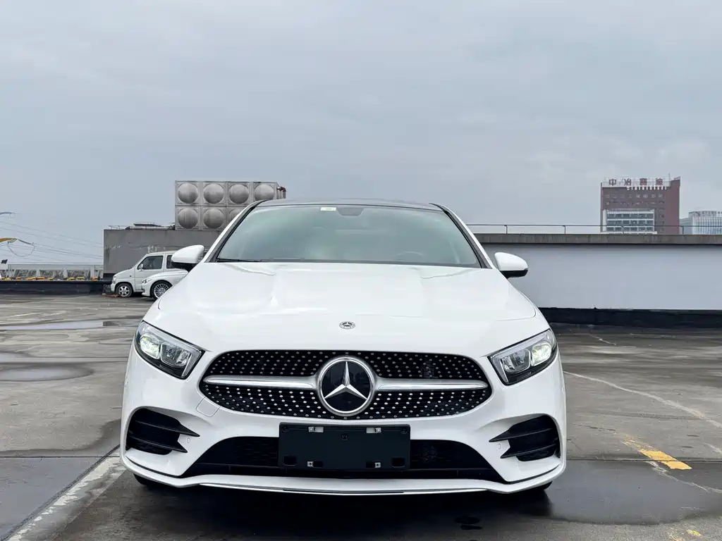 Mercedes-Benz A-Класс 2021