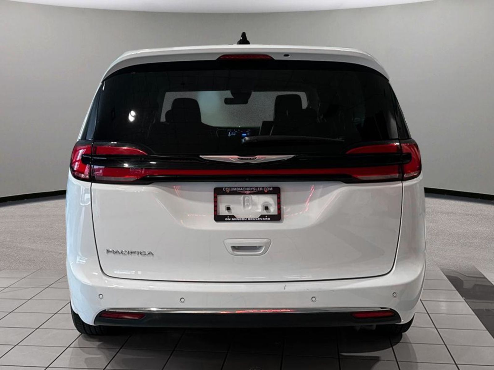 Chrysler Pacifica 2024