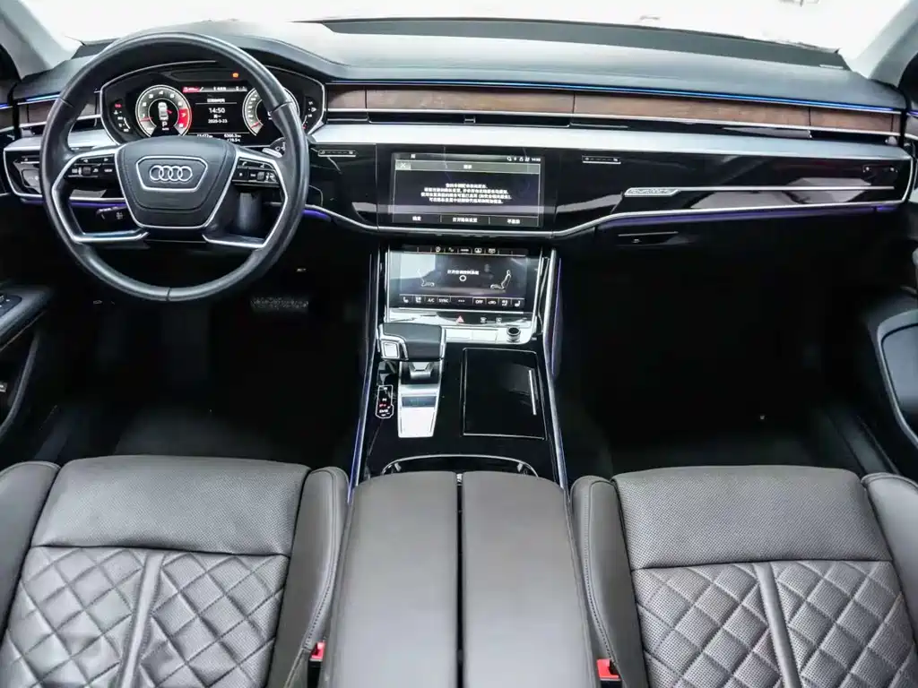 Audi A8 2021