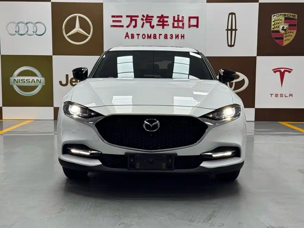 Mazda CX-4 2023