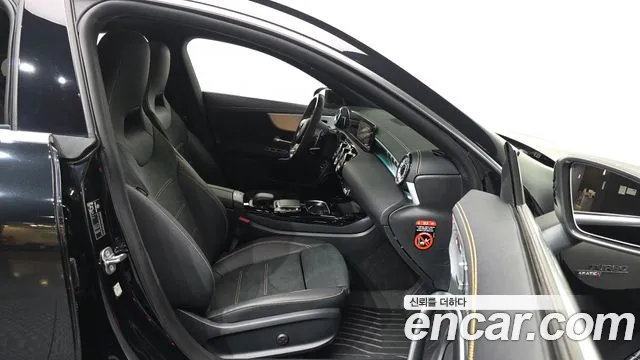 Mercedes-Benz CLA 2023