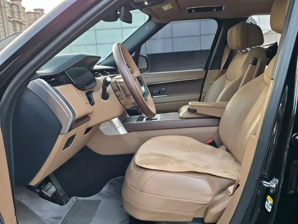 Land Rover Range Rover 2024