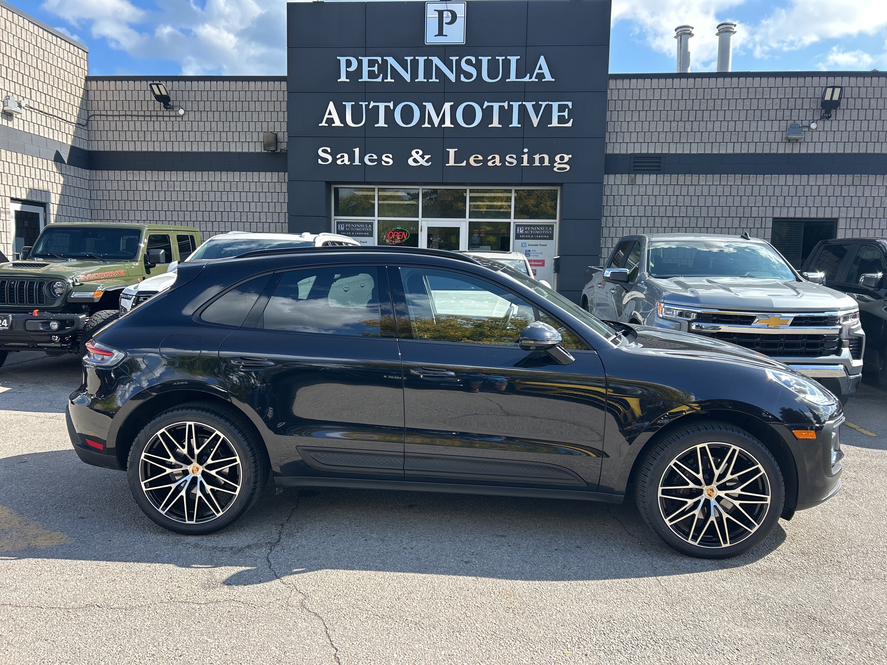 Porsche Macan 2024