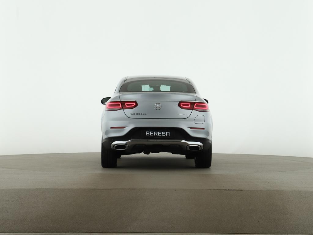 Mercedes-Benz GLC 300 2022