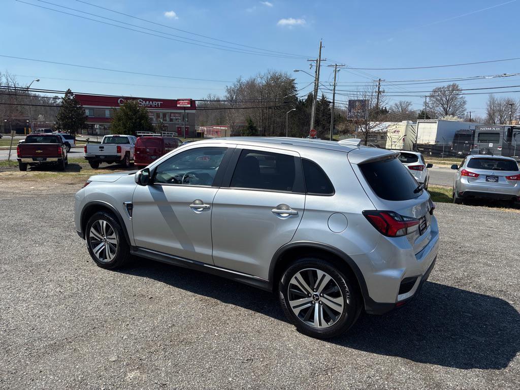 Mitsubishi Outlander Sport 2021