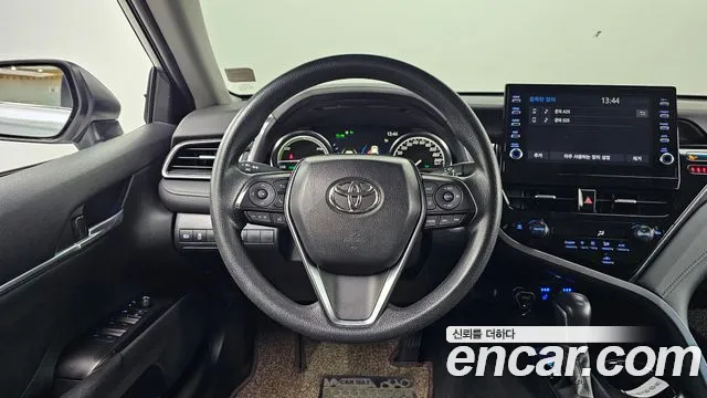 Toyota Camry 2022