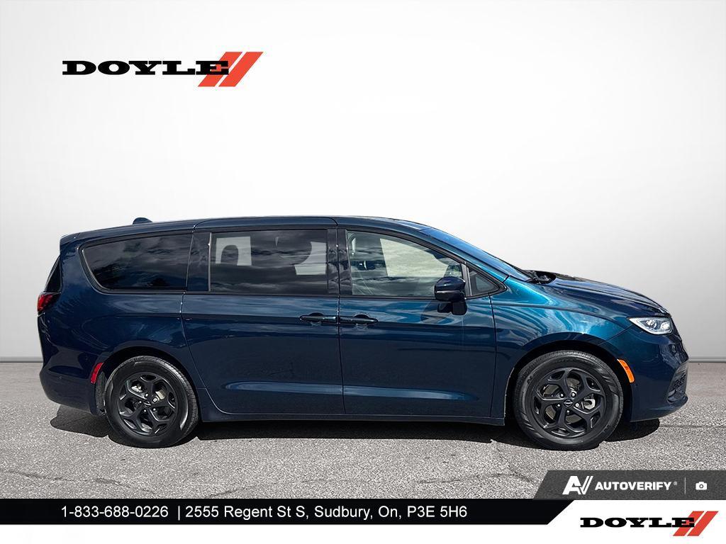 Chrysler Pacifica 2022