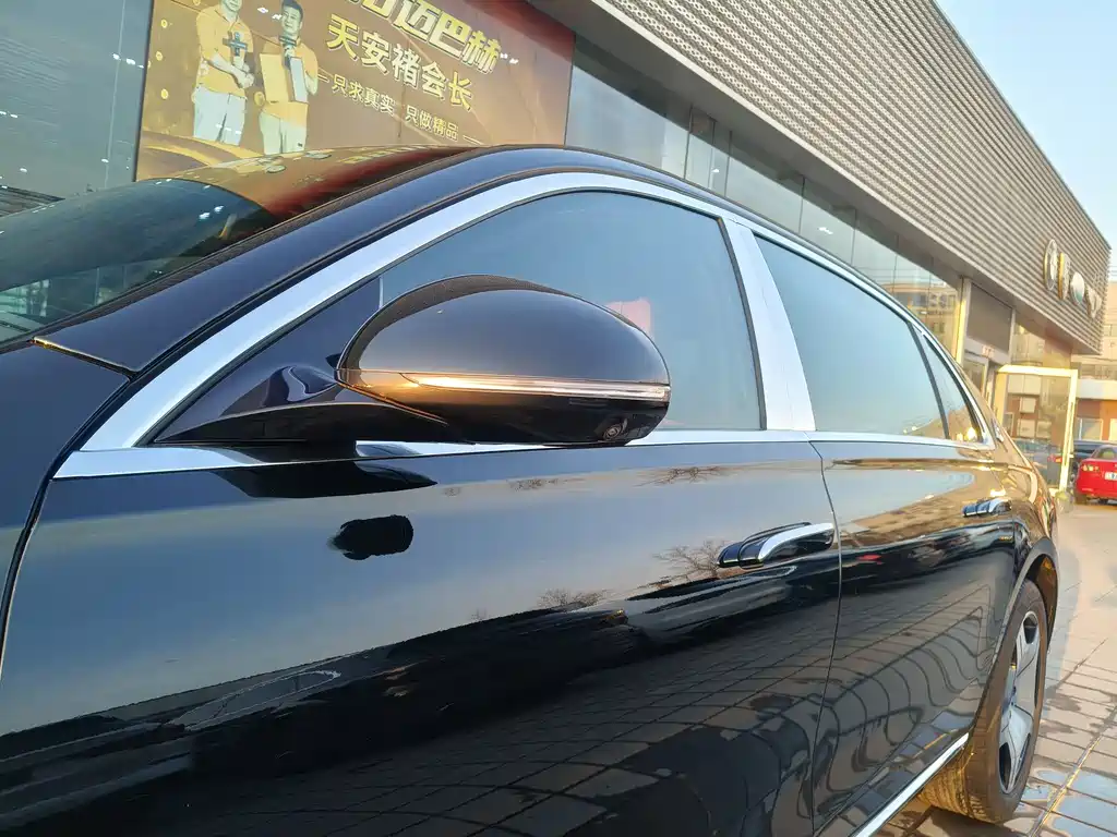 Mercedes-Benz Maybach S-Класс 2022