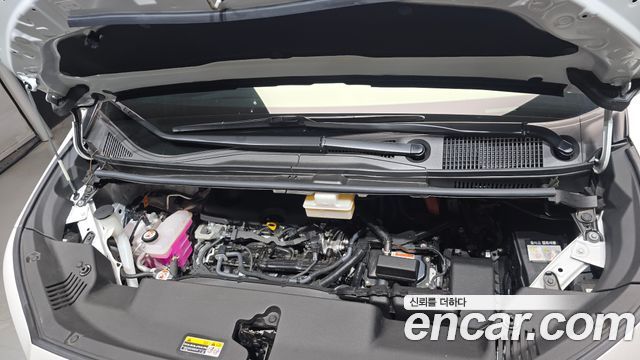 Toyota Alphard 2024