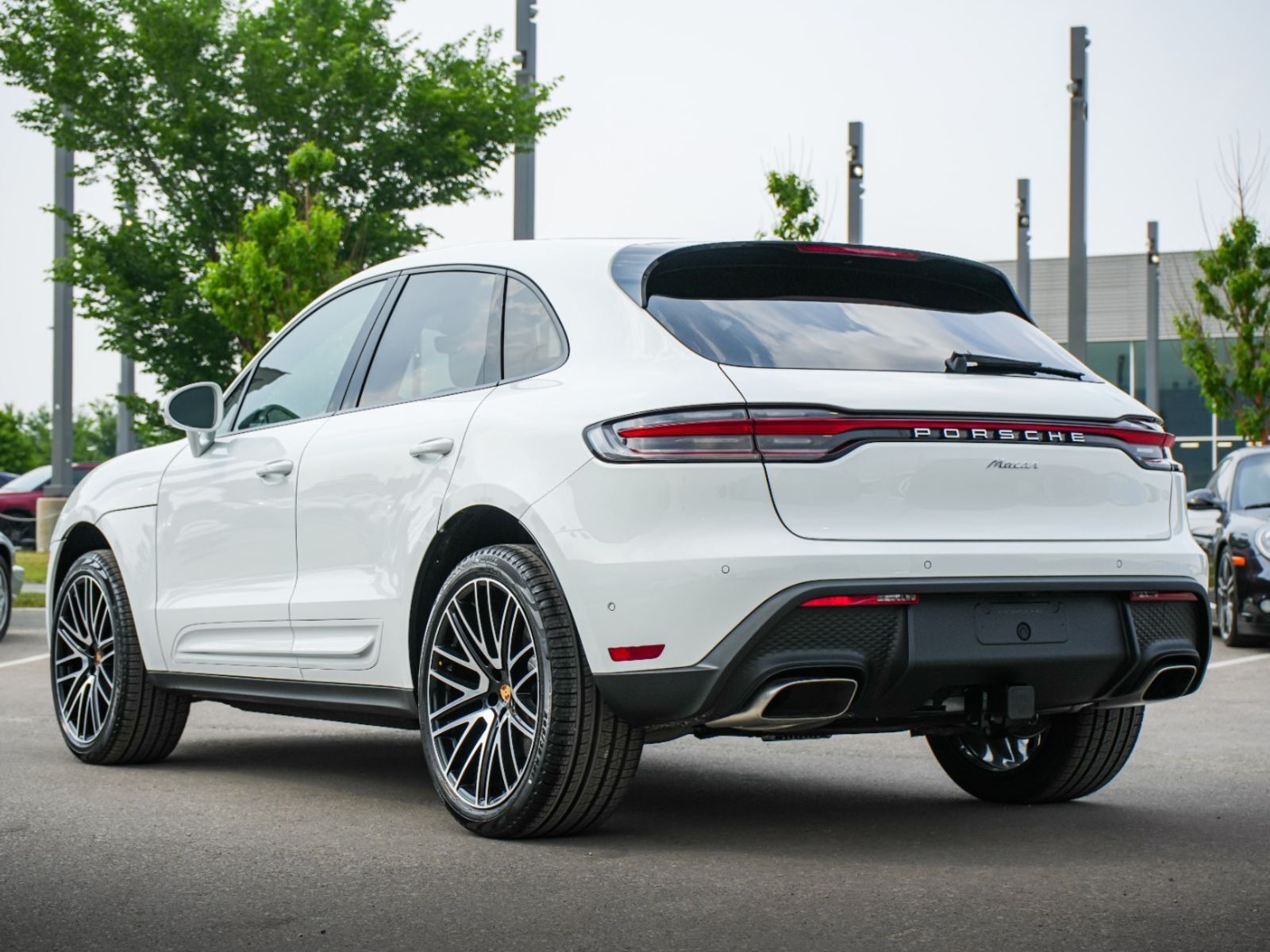 Porsche Macan 2025