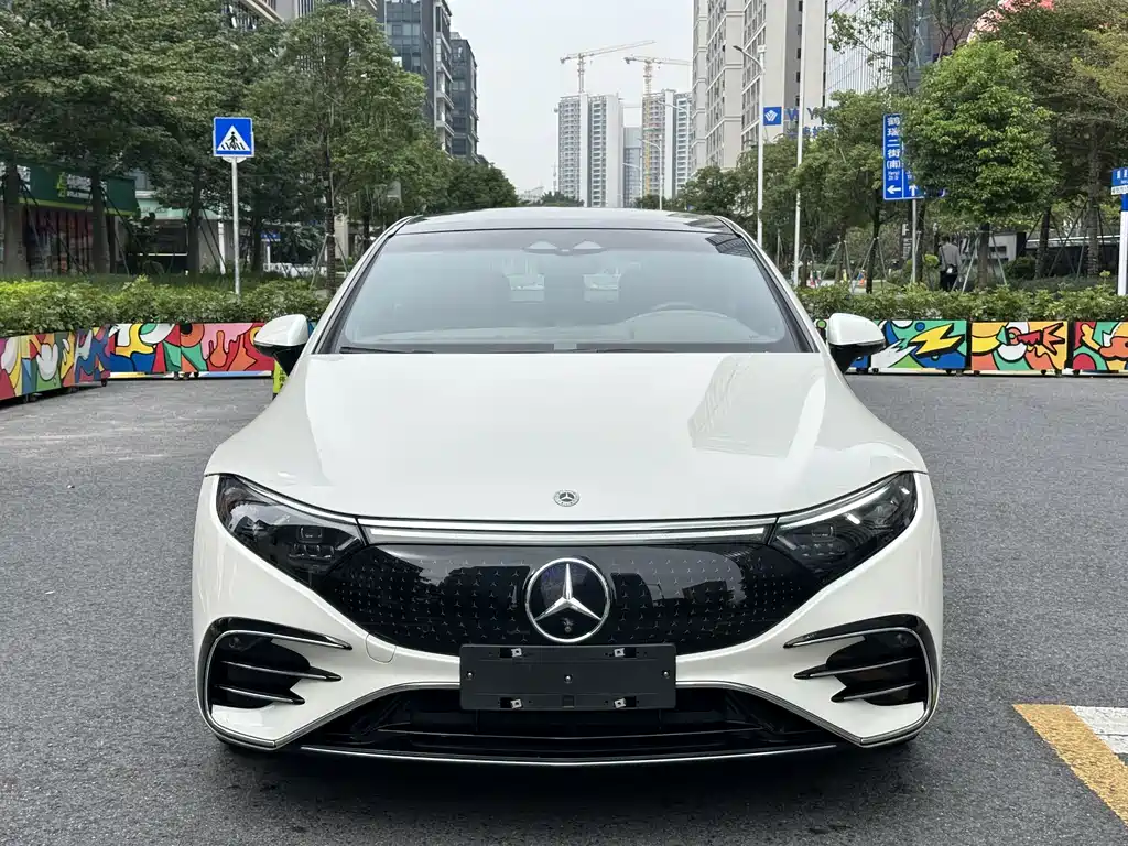Mercedes-Benz EQS 2023