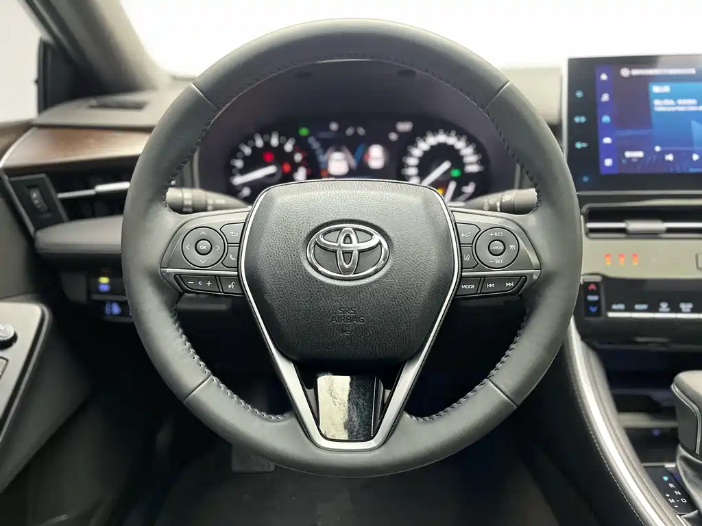 Toyota Avalon 2022