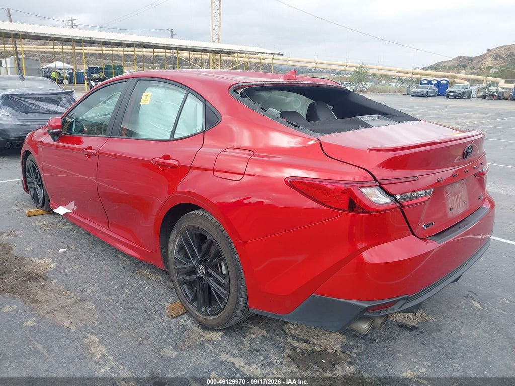 Toyota Camry 2025