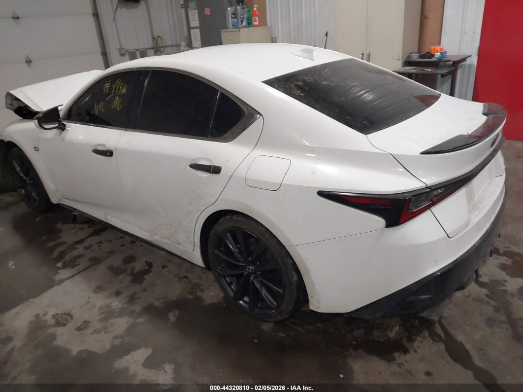 Lexus IS 300 2023
