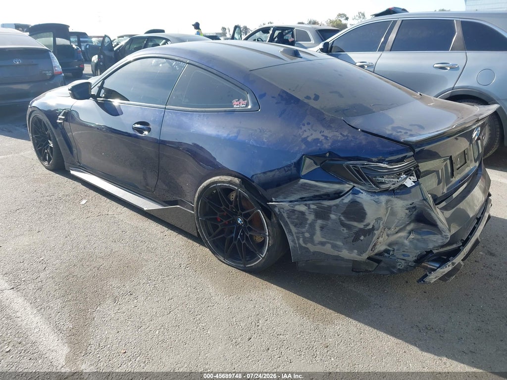 BMW M4 2024
