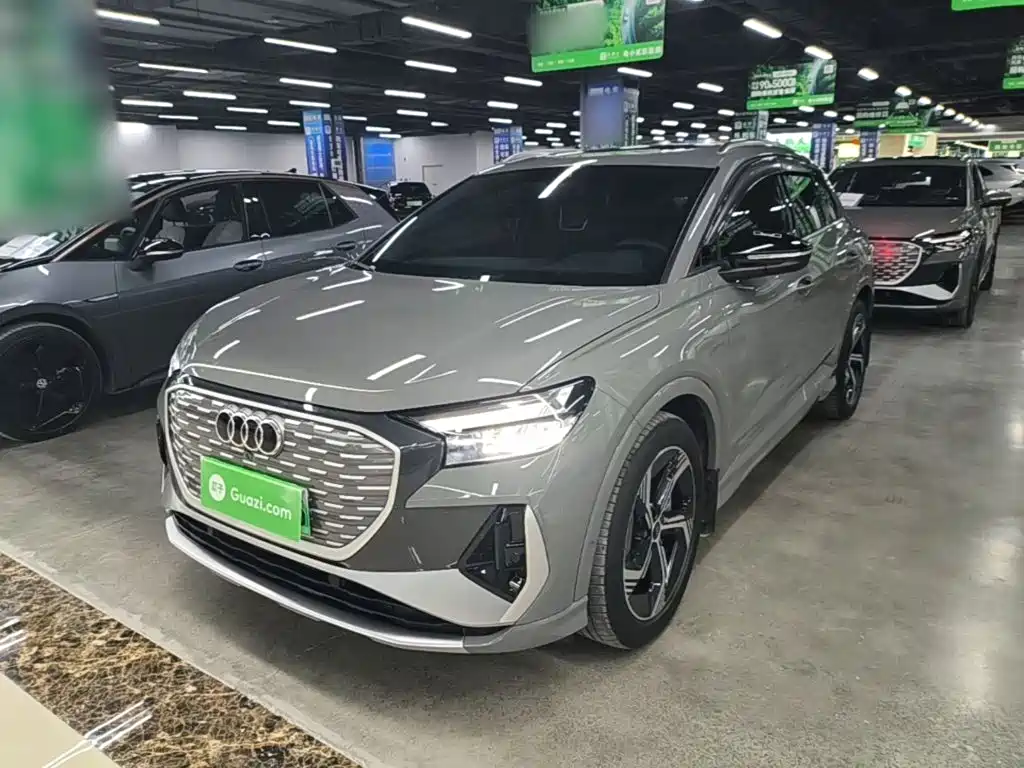 Audi Q4 e-tron 2023