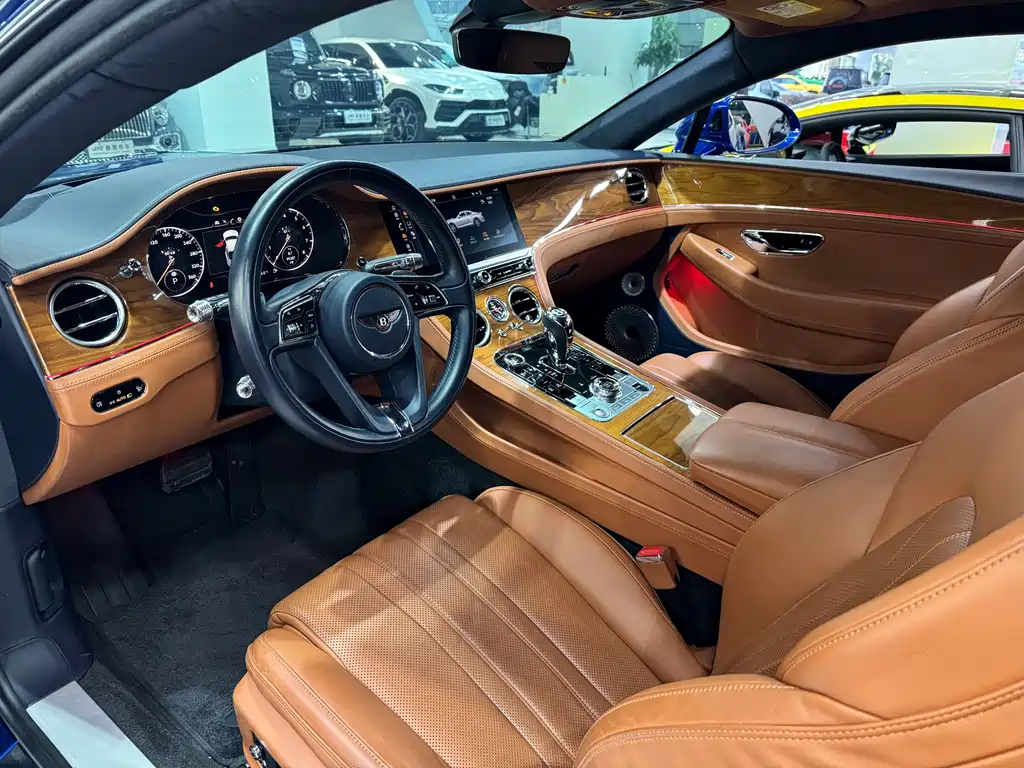 Bentley Continental 2020