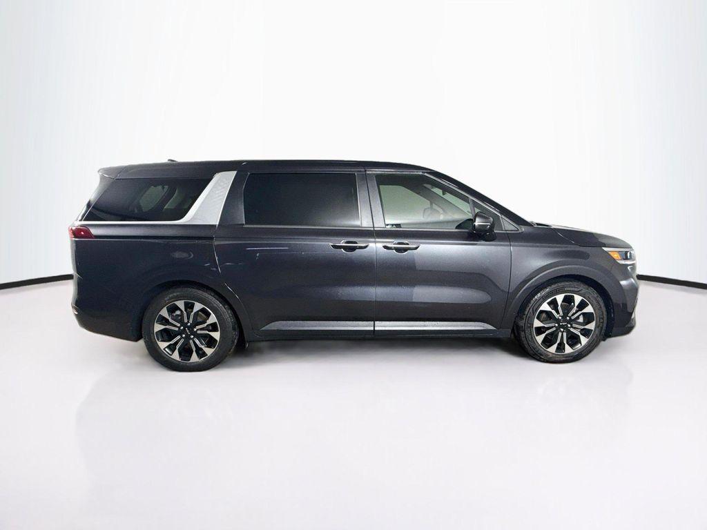 Kia Carnival 2023