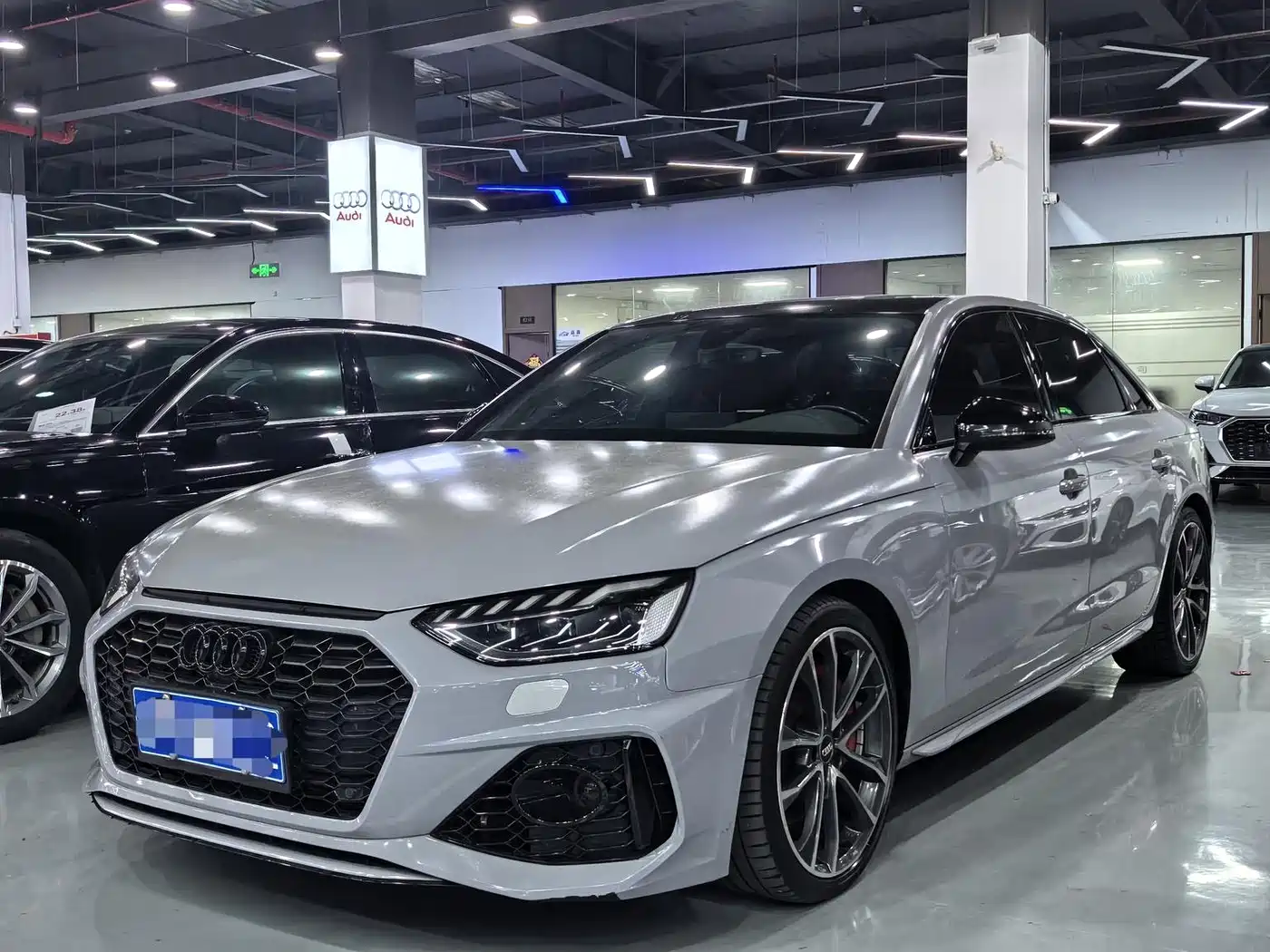 Audi A4 2021