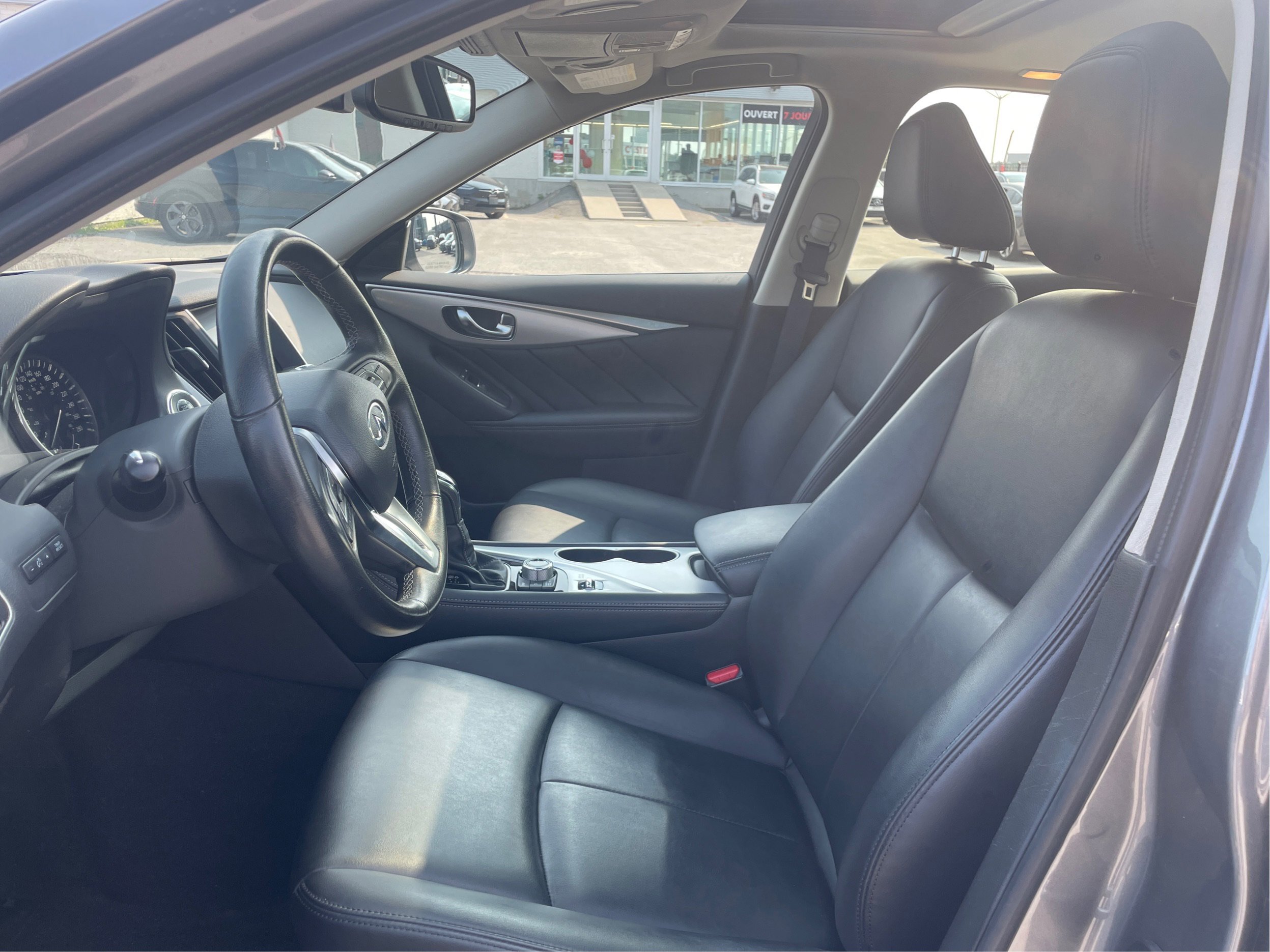 Infiniti Q50 2021