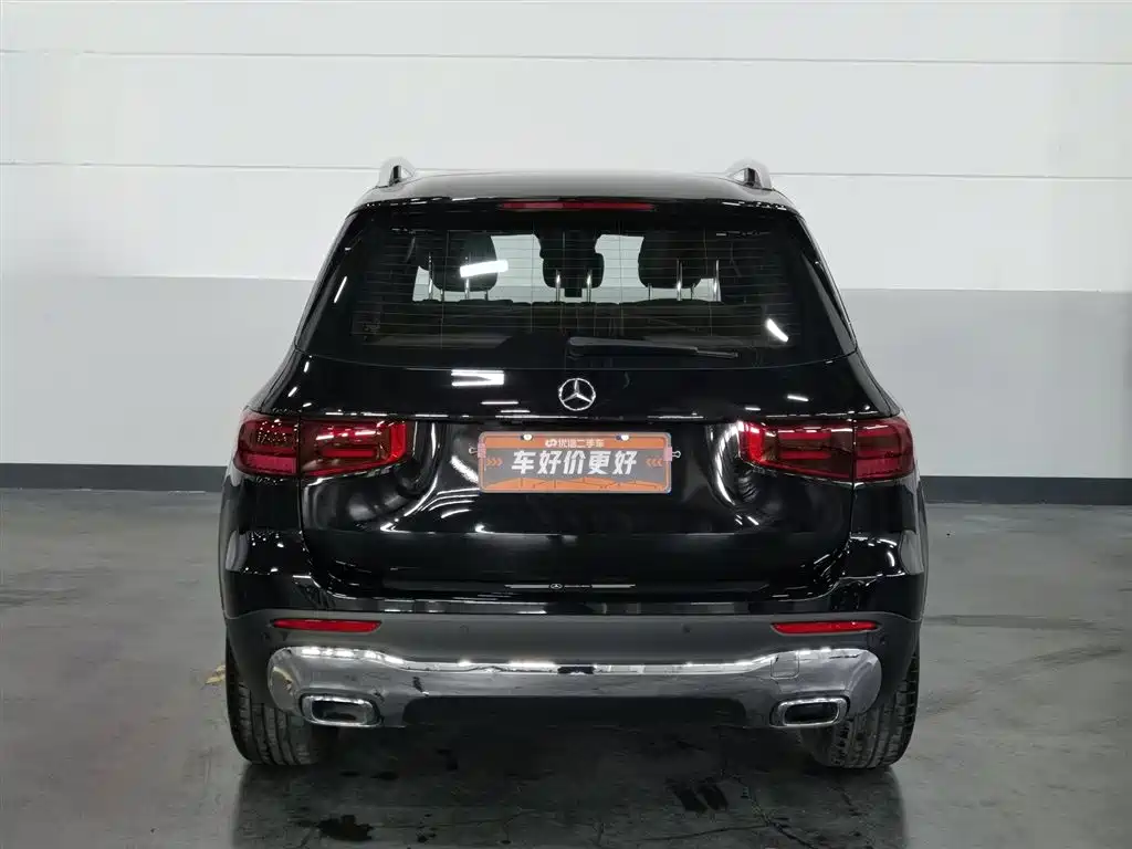 Mercedes-Benz GLB 2024