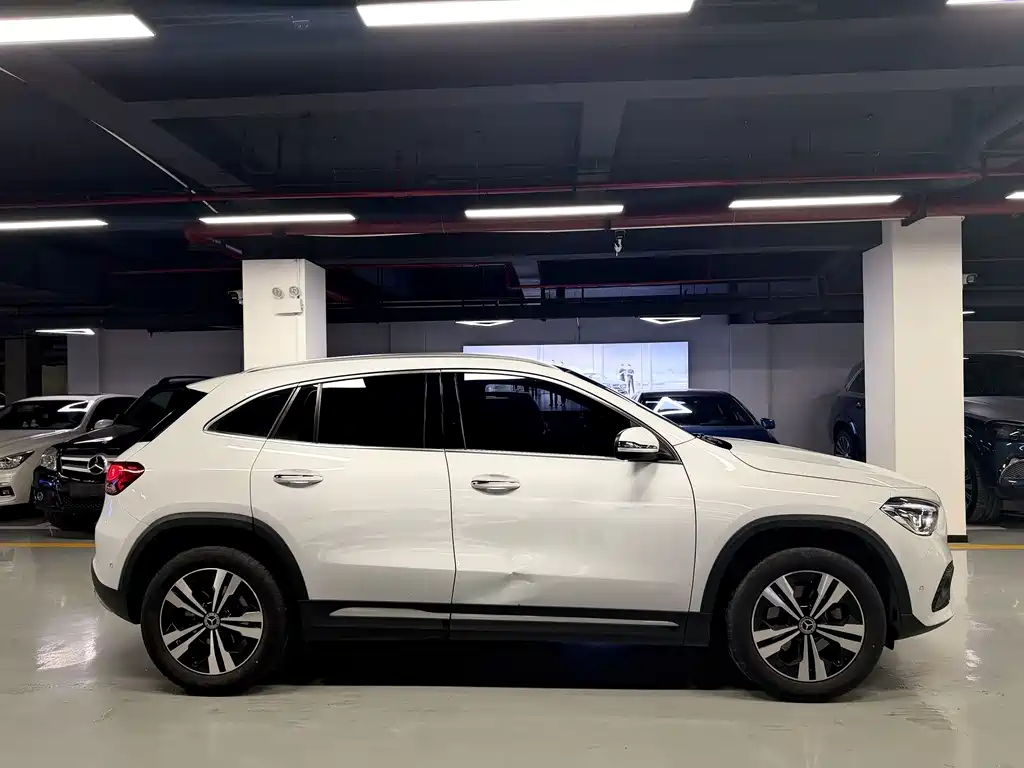 Mercedes-Benz GLA 2022