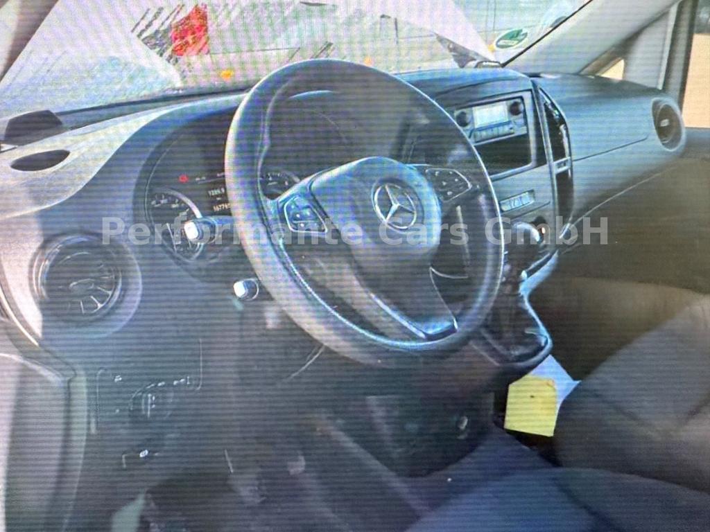 Mercedes-Benz Vito 2021