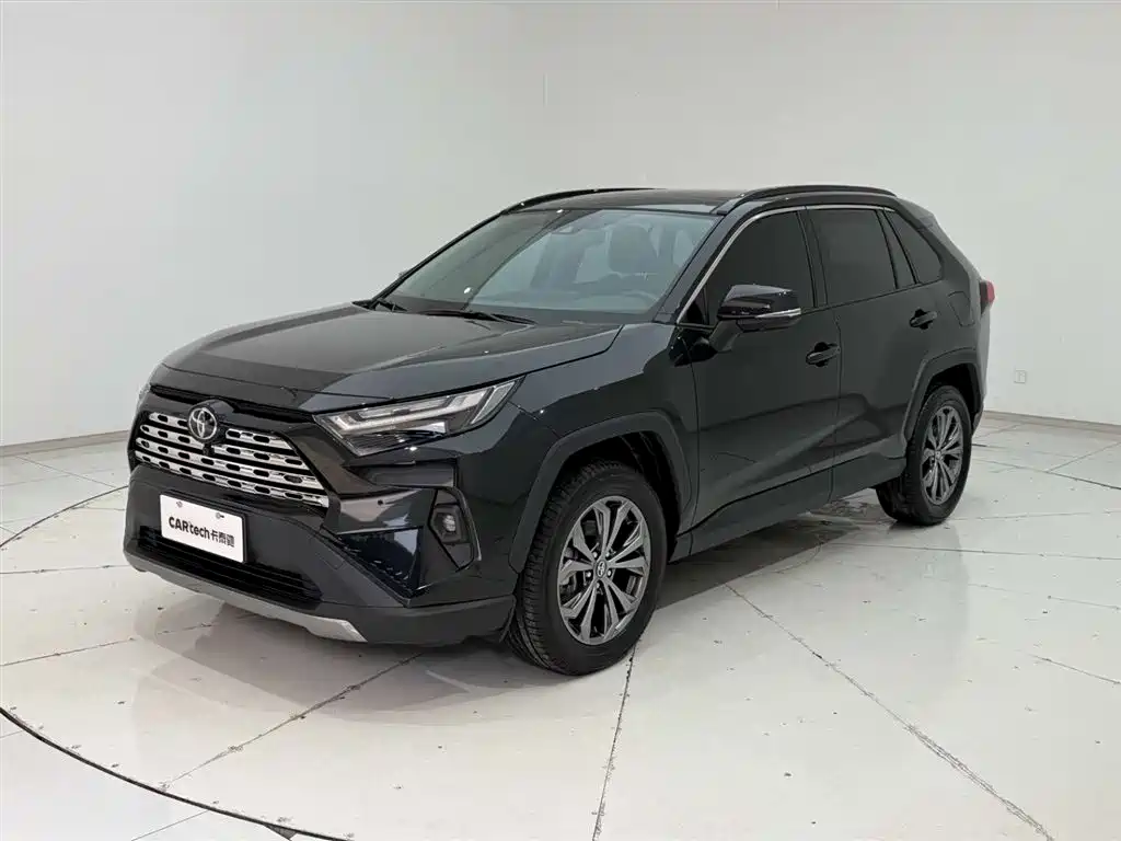 Toyota RAV4 2024