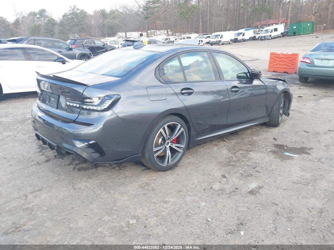 BMW 3 серии 2021