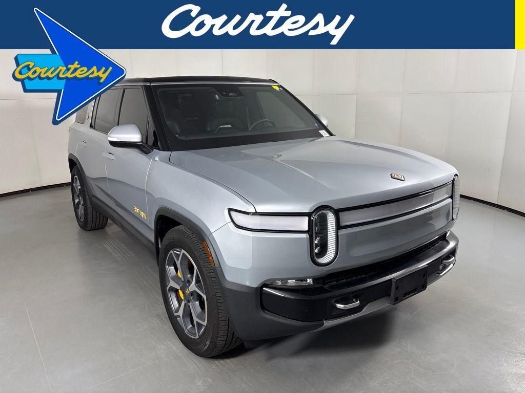 Rivian R1S 2023
