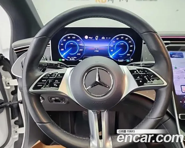 Mercedes-Benz EQE 2023