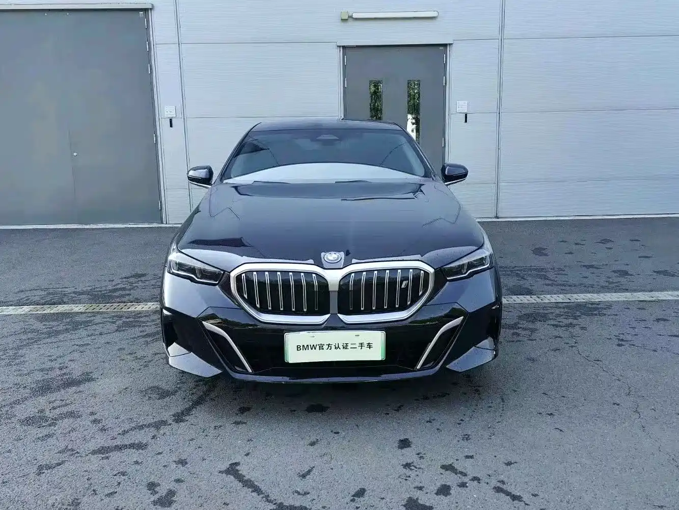 BMW i5 2025