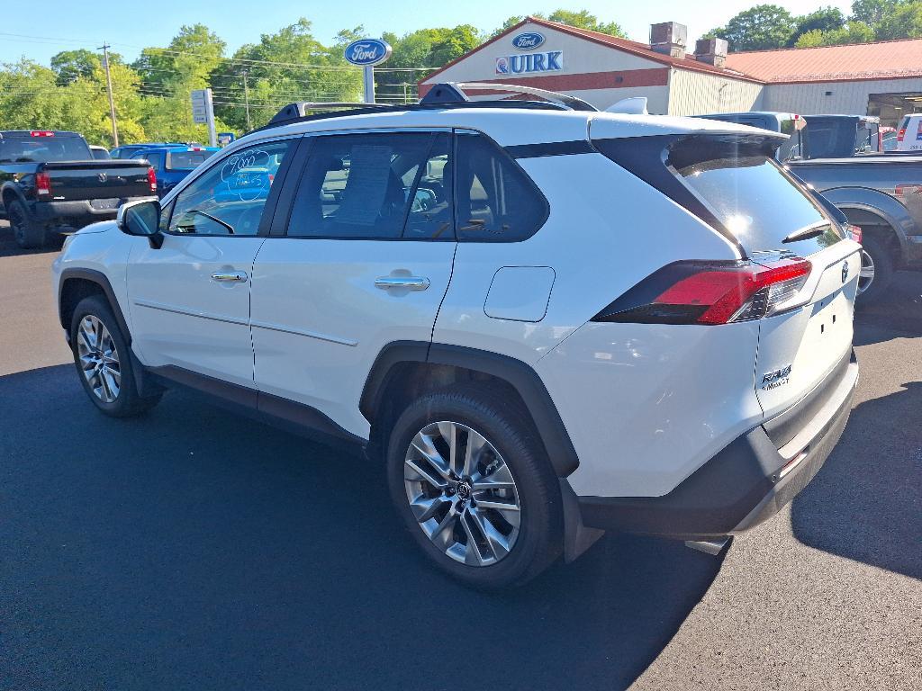 Toyota RAV4 2025