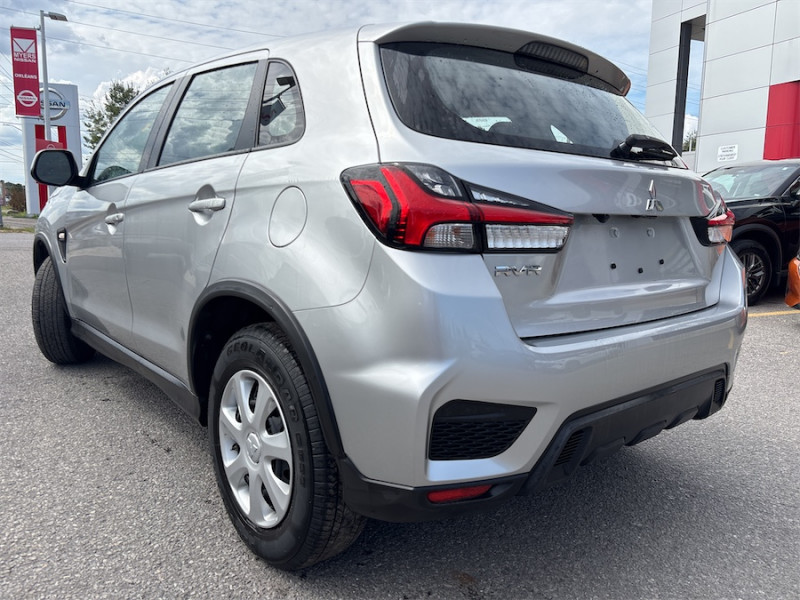 Mitsubishi RVR 2022